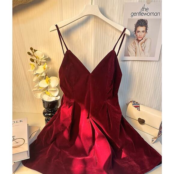 RARE!!! ZARA BLOGGER FAVE!!! V-Neck Mini Dress NWT - Picture 15 of 16